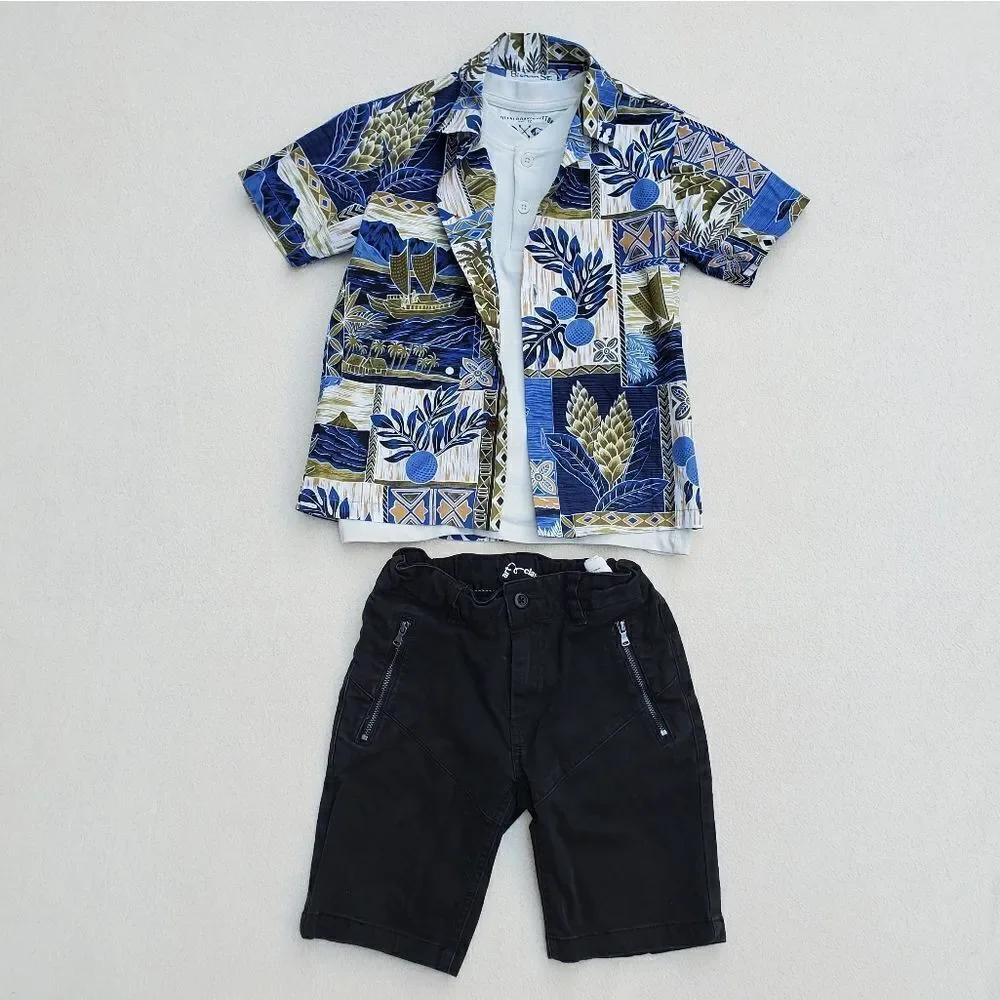 Bundle of 2 short sleeve shirts and 1 pair of shorts Size 6